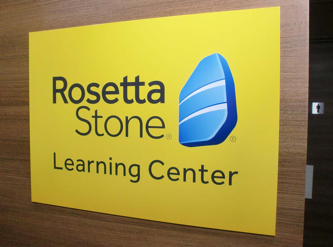 大阪の英会話教室のプレート看板